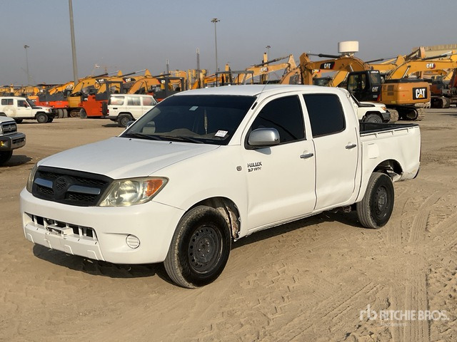 2008 Toyota Hilux 4x2 Crew Cab Pickup - Pickup: bilde 2 2008 Toyota Hilux 4x2 Crew Cab Pickup - Pickup: bilde 2