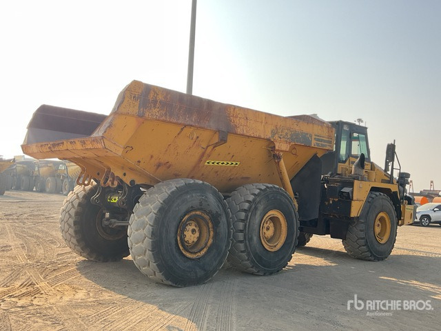 2011 Komatsu HM400-2R Articulated Dump Truck - Rammestyrt dumper: bilde 3 2011 Komatsu HM400-2R Articulated Dump Truck - Rammestyrt dumper: bilde 3