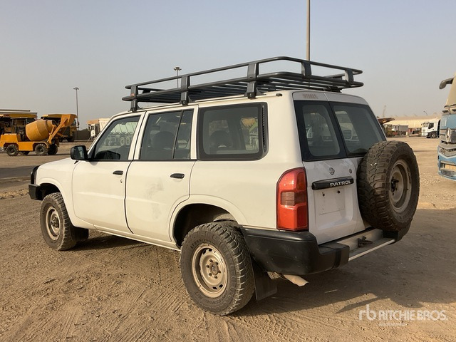 2013 Nissan Patrol GL 4x4 SUV - SUV: bilde 2 2013 Nissan Patrol GL 4x4 SUV - SUV: bilde 2