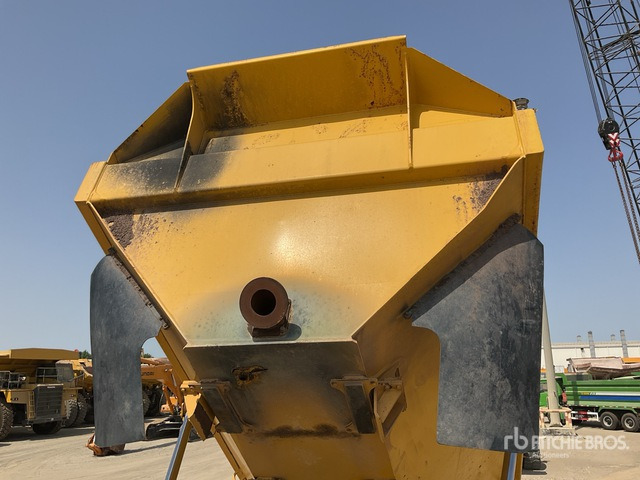 2015 Komatsu HM400-3 Articulated Dump Truck - Rammestyrt dumper: bilde 4 2015 Komatsu HM400-3 Articulated Dump Truck - Rammestyrt dumper: bilde 4