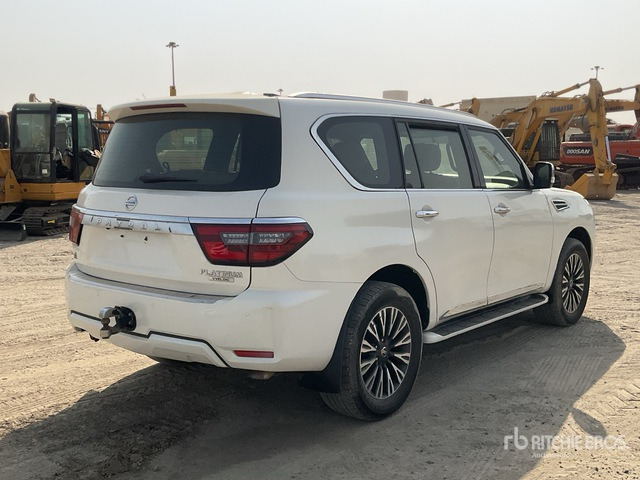 2015 Nissan Patrol Platinum 4x4 SUV - SUV: bilde 3 2015 Nissan Patrol Platinum 4x4 SUV - SUV: bilde 3