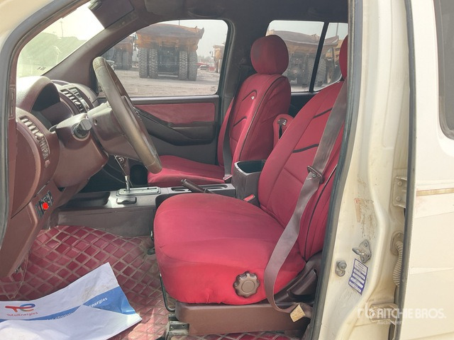 2016 Nissan 4x2 Crew Cab Pickup - Pickup: bilde 5 2016 Nissan 4x2 Crew Cab Pickup - Pickup: bilde 5