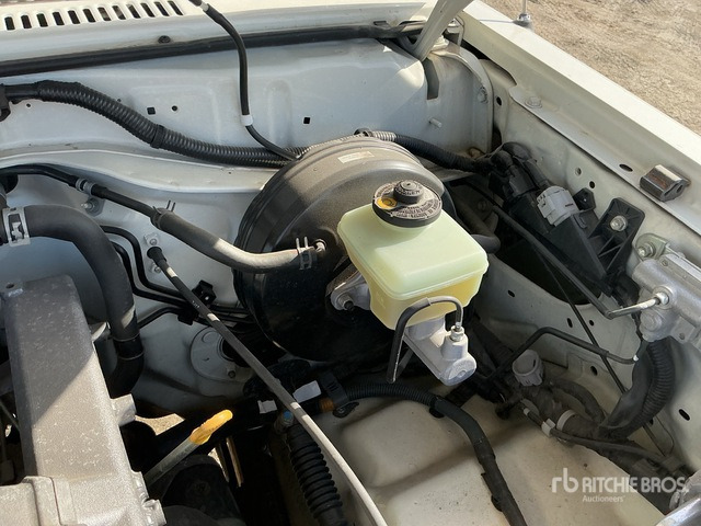 2017 Toyota Land Cruiser LX 76L 4x4 SUV - SUV: bilde 4 2017 Toyota Land Cruiser LX 76L 4x4 SUV - SUV: bilde 4