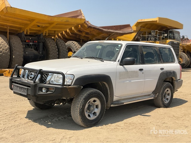 2018 Nissan Patrol GL 4x4 SUV - SUV: bilde 1 2018 Nissan Patrol GL 4x4 SUV - SUV: bilde 1