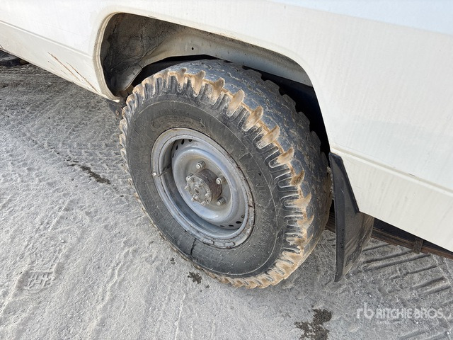 2018 Toyota Land Cruiser 78R 4x4 SUV - SUV: bilde 4 2018 Toyota Land Cruiser 78R 4x4 SUV - SUV: bilde 4