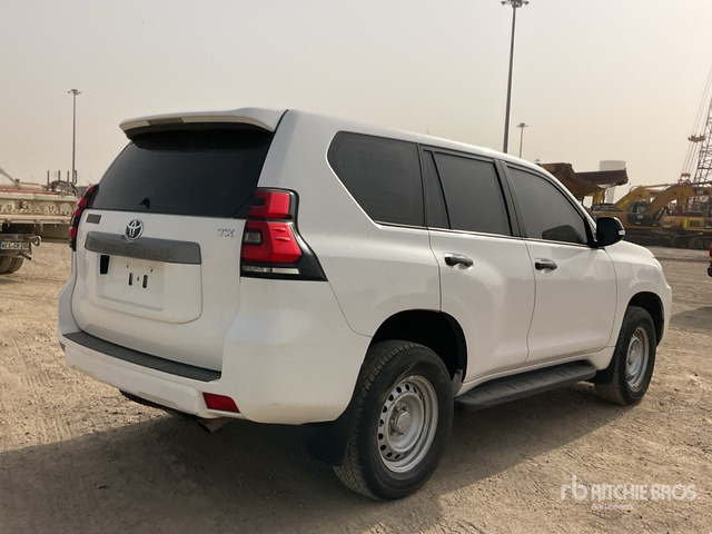 SUV 2018 Toyota Prado TX 150L 4x4 SUV: bilde 6 SUV 2018 Toyota Prado TX 150L 4x4 SUV: bilde 6