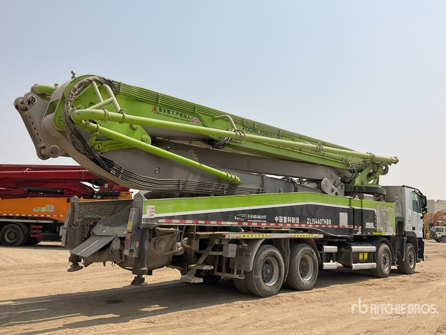 2019 Mercedes-Benz Actros 4141 2019 Zoomlion 56X-6RZ 56 m on 8 ... Concrete Pump Truck - Betongpumpe: bilde 5 2019 Mercedes-Benz Actros 4141 2019 Zoomlion 56X-6RZ 56 m on 8 ... Concrete Pump Truck - Betongpumpe: bilde 5