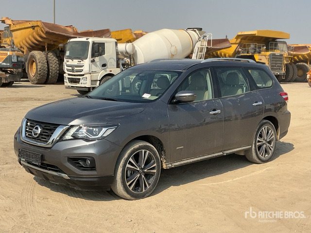 2020 Nissan Pathfinder 4WD Hybrid SUV - SUV: bilde 2 2020 Nissan Pathfinder 4WD Hybrid SUV - SUV: bilde 2