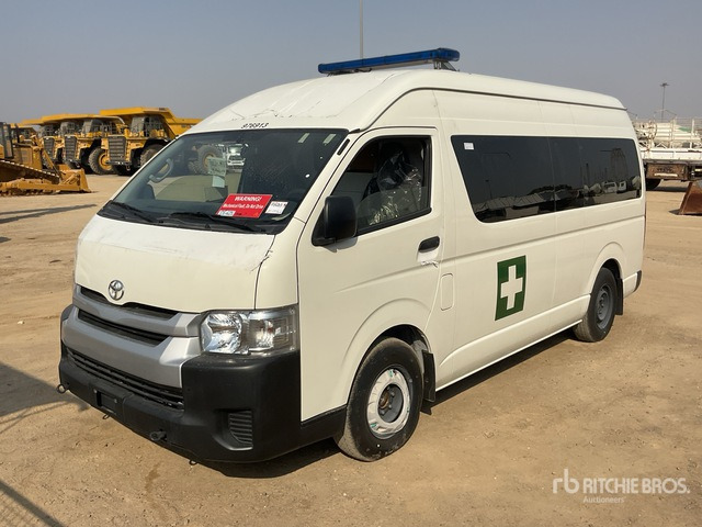 2022 Toyota Hiace High Roof 4x2 Ambulance - Ambulanse: bilde 1 2022 Toyota Hiace High Roof 4x2 Ambulance - Ambulanse: bilde 1