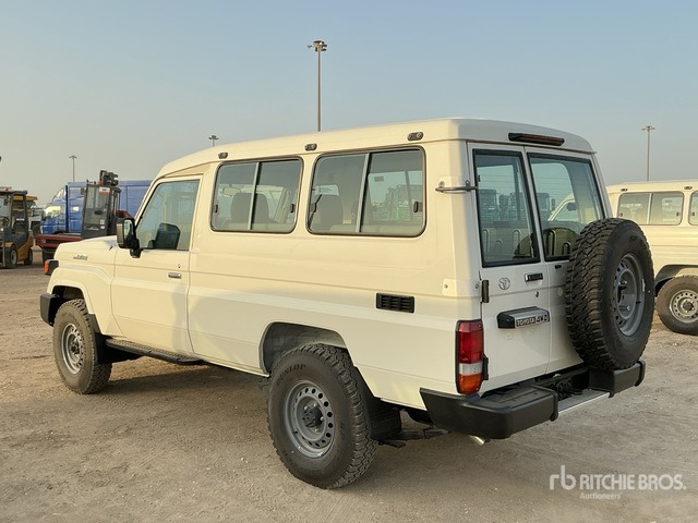 2024 Toyota Land Cruiser 78R 4x4 (Unused) SUV - SUV: bilde 3 2024 Toyota Land Cruiser 78R 4x4 (Unused) SUV - SUV: bilde 3