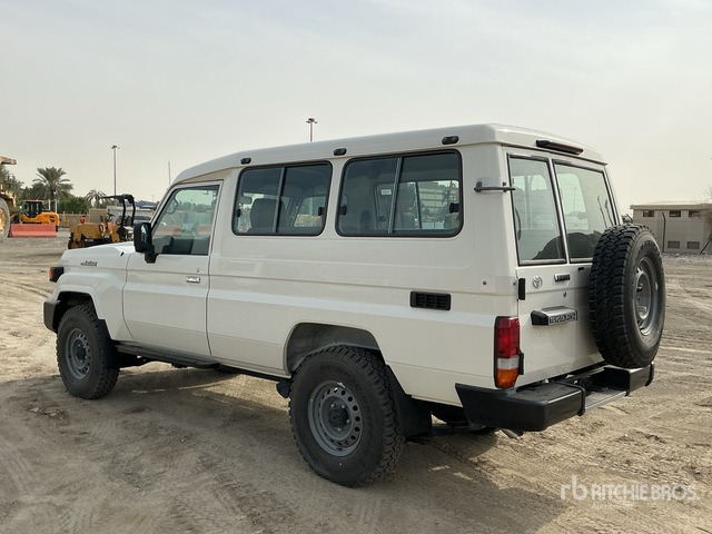 2024 Toyota Land Cruiser 78R 4x4 (Unused) SUV - SUV: bilde 3 2024 Toyota Land Cruiser 78R 4x4 (Unused) SUV - SUV: bilde 3