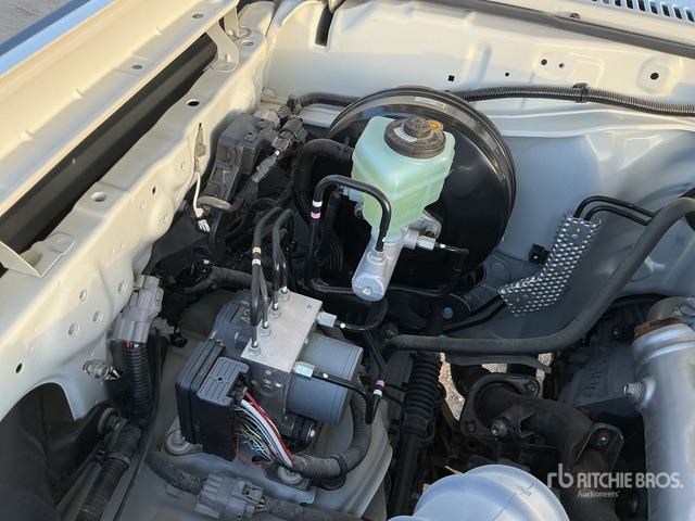 2024 Toyota Land Cruiser 78R 4x4 (Unused) SUV - SUV: bilde 4 2024 Toyota Land Cruiser 78R 4x4 (Unused) SUV - SUV: bilde 4