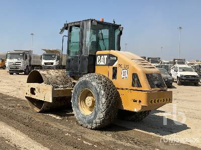CAT CS-533E - Kompaktor: bilde 2 CAT CS-533E - Kompaktor: bilde 2