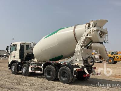 CNHTC HOWO TX340 8x4 Twin-Steer - Betongbil: bilde 2 CNHTC HOWO TX340 8x4 Twin-Steer - Betongbil: bilde 2