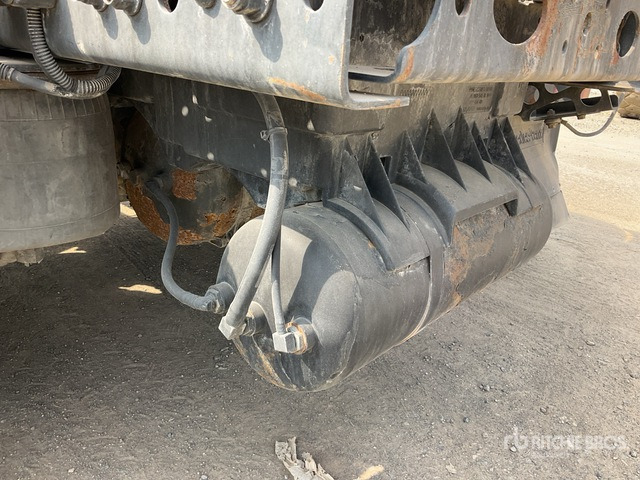 2014 Mercedes-Benz Actros 1843LS 4x2 S/A Sleeper Truck Tractor - Trekkvogn: bilde 4 2014 Mercedes-Benz Actros 1843LS 4x2 S/A Sleeper Truck Tractor - Trekkvogn: bilde 4