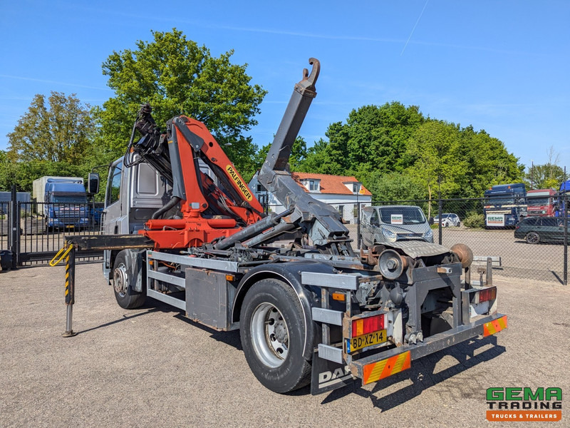 DAF 75.240 4x2 Dagcab Euro1 - Haakarm 14T + Palfinger PK11000 - Afstandsbediening - Krokbil, Kranbil: bilde 2 DAF 75.240 4x2 Dagcab Euro1 - Haakarm 14T + Palfinger PK11000 - Afstandsbediening - Krokbil, Kranbil: bilde 2