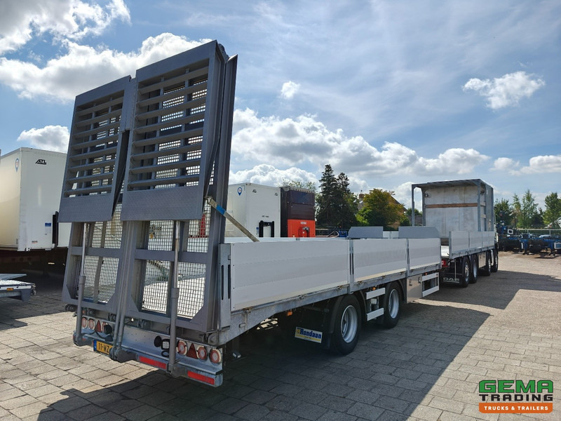 DAF CF 430 FAX 8x2/6 Dagcabine Euro6D - Machine Transporter + 2assige Aanhanger - Hydraulische Rampen - Afneembare 10.000L WaterTank - 20.000km! Origineel - Transporter lastebil: bilde 3 DAF CF 430 FAX 8x2/6 Dagcabine Euro6D - Machine Transporter + 2assige Aanhanger - Hydraulische Rampen - Afneembare 10.000L WaterTank - 20.000km! Origineel - Transporter lastebil: bilde 3