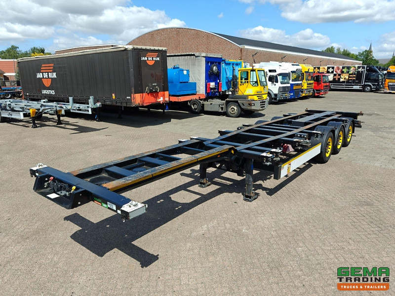 Kögel PORT 40 SIMPLEX 20 3-Assen SAF - Schijfremmen - 2x20FT/30FT/40FT - Achterschuiver - Container-transport/ Vekselflak semitrailer: bilde 1 Kögel PORT 40 SIMPLEX 20 3-Assen SAF - Schijfremmen - 2x20FT/30FT/40FT - Achterschuiver - Container-transport/ Vekselflak semitrailer: bilde 1