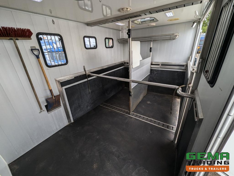 MAN TGL 12.250 4x2 Euro5 EEV RC HorseTruck - 2a3 Paards - 135.000km - MARGE (V821) - Hestebil: bilde 5 MAN TGL 12.250 4x2 Euro5 EEV RC HorseTruck - 2a3 Paards - 135.000km - MARGE (V821) - Hestebil: bilde 5