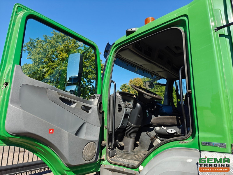 Tippbil, Kranbil Mercedes-Benz AXOR 1829 AK 4x4 Dagcab Euro5 - Kipper + Terex 105.2 - RadioGrafisch - NaafReductie: bilde 14