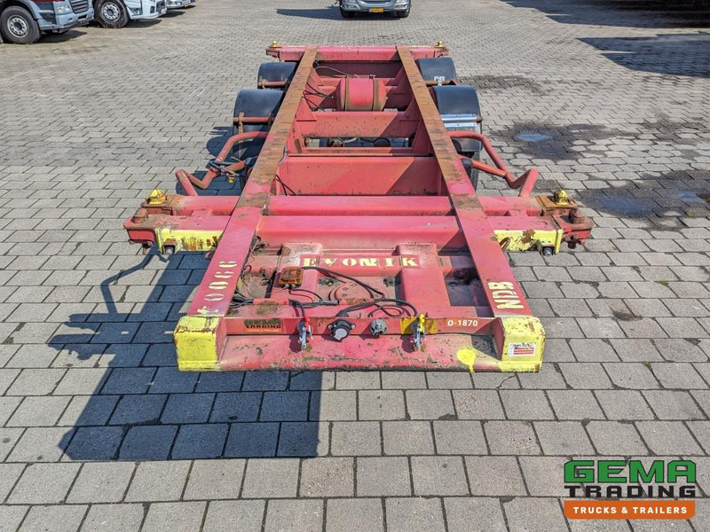 Container-transport/ Vekselflak semitrailer SHLADOT SD-901M 2-Assen ROR DrumBrakes - SteelSuspension - 20FT Connection (O1870): bilde 6 Container-transport/ Vekselflak semitrailer SHLADOT SD-901M 2-Assen ROR DrumBrakes - SteelSuspension - 20FT Connection (O1870): bilde 6