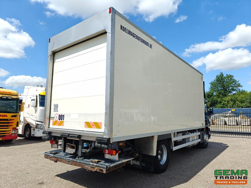 Scania P94D-260 4x2 Dagcab Euro2 - Handgeschakeld - Koel-Vriesbak 7.5m - Carrier Genesis R90 - Vangmuil - Lastebil med kjøl: bilde 4 Scania P94D-260 4x2 Dagcab Euro2 - Handgeschakeld - Koel-Vriesbak 7.5m - Carrier Genesis R90 - Vangmuil - Lastebil med kjøl: bilde 4