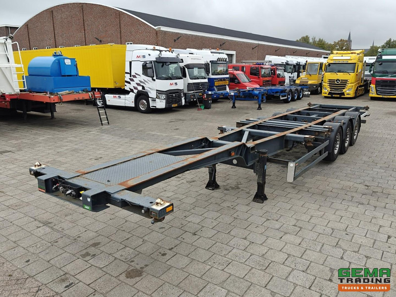 Schmitz Cargobull SCF 24 G 3-Assen MB - LiftAs - Schijfremmen - Vast Chassis - 2x20FT 1x30FT 40FT aansluiting - Container-transport/ Vekselflak semitrailer: bilde 2 Schmitz Cargobull SCF 24 G 3-Assen MB - LiftAs - Schijfremmen - Vast Chassis - 2x20FT 1x30FT 40FT aansluiting - Container-transport/ Vekselflak semitrailer: bilde 2