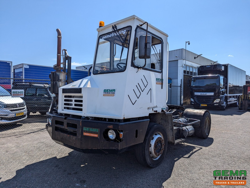 Terberg YT17 MOTOR DEFECT - MMBS Kenteken - Terminaltraktor: bilde 1 Terberg YT17 MOTOR DEFECT - MMBS Kenteken - Terminaltraktor: bilde 1