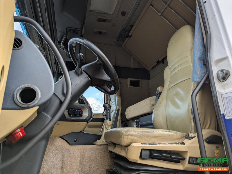 DAF 95XF.480 4x2 Superspacecab Euro3 - Handgeschakeld - Limited Edition Interieur - Side Skirts - Luchthoorns - Trekkvogn: bilde 5 DAF 95XF.480 4x2 Superspacecab Euro3 - Handgeschakeld - Limited Edition Interieur - Side Skirts - Luchthoorns - Trekkvogn: bilde 5