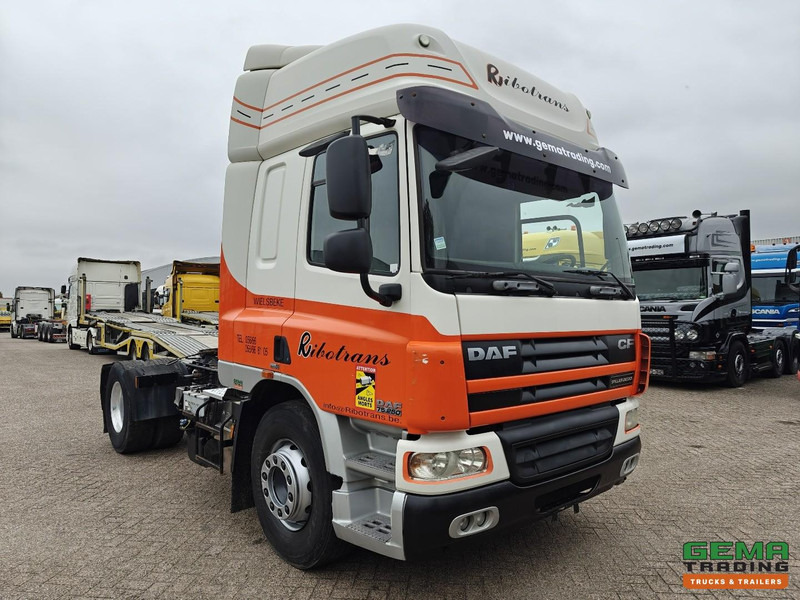 DAF CF75.250 4x2 SpaceCab Euro5 - Handgeschakeld - Airco - Trekkvogn: bilde 2 DAF CF75.250 4x2 SpaceCab Euro5 - Handgeschakeld - Airco - Trekkvogn: bilde 2