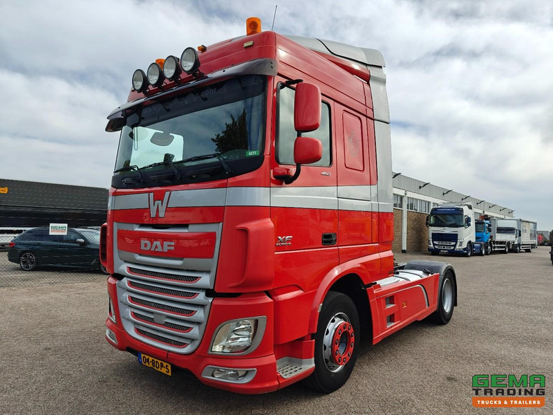 DAF XF 460 FT 4x2 Spacecab Euro6A - StandAirco - Navi - Gereedschapskist - 07/2026 APK - Trekkvogn: bilde 1 DAF XF 460 FT 4x2 Spacecab Euro6A - StandAirco - Navi - Gereedschapskist - 07/2026 APK - Trekkvogn: bilde 1