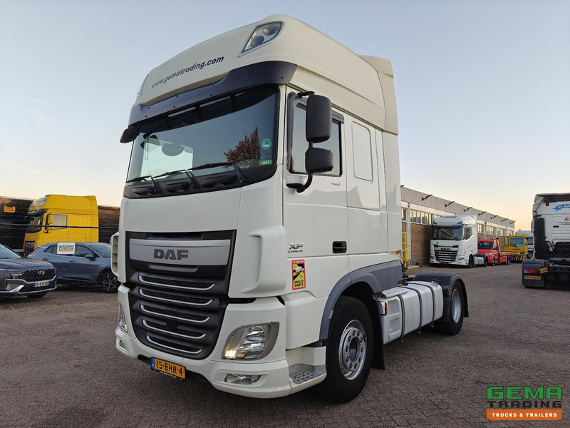 DAF XF 460 FT 4x2 Superspacecab Euro6C - Dubbele tanks - Rema - Trekkvogn: bilde 1 DAF XF 460 FT 4x2 Superspacecab Euro6C - Dubbele tanks - Rema - Trekkvogn: bilde 1