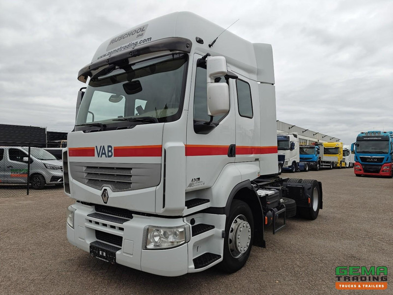 Renault Premium 430 4x2 Dagcab Euro5 - 216.000KM - 4 Zitplaatsen - Rij school - Reserve Wiel - Trekkvogn: bilde 1 Renault Premium 430 4x2 Dagcab Euro5 - 216.000KM - 4 Zitplaatsen - Rij school - Reserve Wiel - Trekkvogn: bilde 1