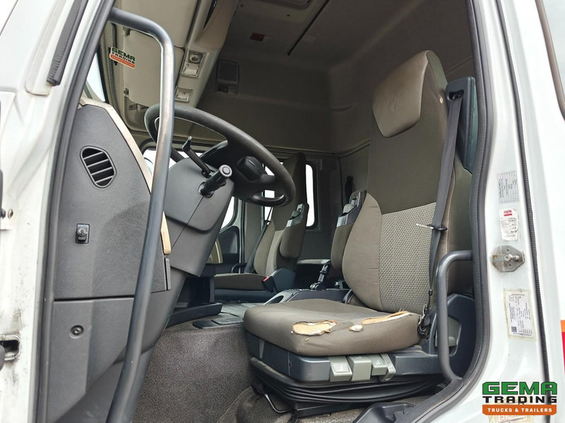 Renault Premium 430 4x2 Dagcab Euro5 - 216.000KM - 4 Zitplaatsen - Rij school - Reserve Wiel - Trekkvogn: bilde 5 Renault Premium 430 4x2 Dagcab Euro5 - 216.000KM - 4 Zitplaatsen - Rij school - Reserve Wiel - Trekkvogn: bilde 5