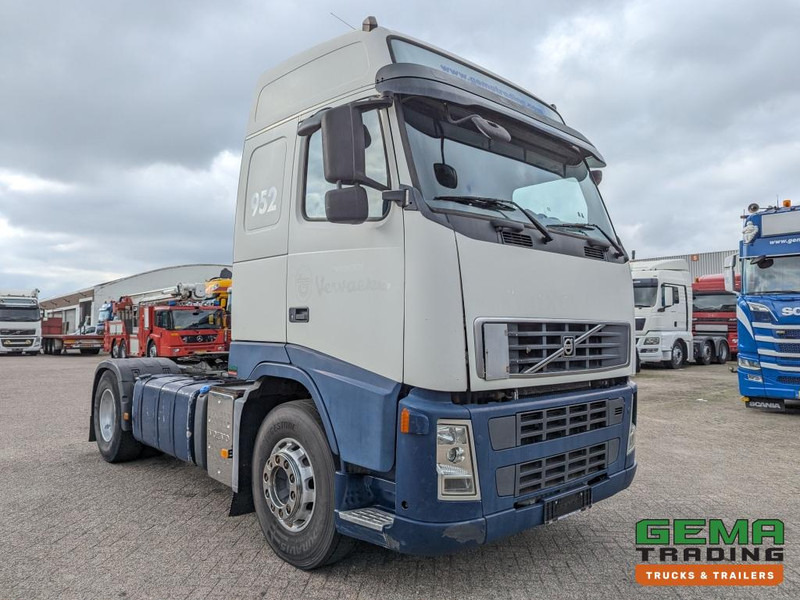 Volvo FH400 4x2 Euro5 FH400 4x2 Globetrotter Euro5 - ADR FL AT OX (T1513) - Trekkvogn: bilde 2 Volvo FH400 4x2 Euro5 FH400 4x2 Globetrotter Euro5 - ADR FL AT OX (T1513) - Trekkvogn: bilde 2