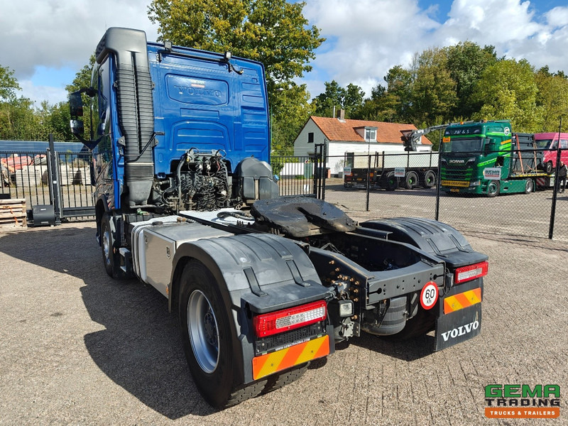 Volvo FH460 4x2 Globetrotter Euro6 - Hydrauliek - Naafreductie - 282.000KM Origineel! - Trekkvogn: bilde 4 Volvo FH460 4x2 Globetrotter Euro6 - Hydrauliek - Naafreductie - 282.000KM Origineel! - Trekkvogn: bilde 4