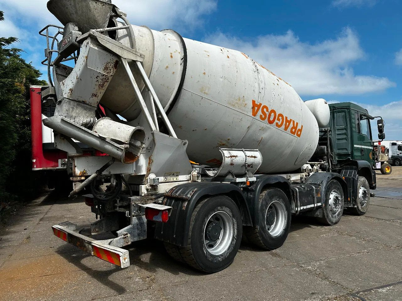 MAN TGA 35.360 8X4 CIFA Beton Mixer Spring/Spring ZF - Betongbil: bilde 4 MAN TGA 35.360 8X4 CIFA Beton Mixer Spring/Spring ZF - Betongbil: bilde 4