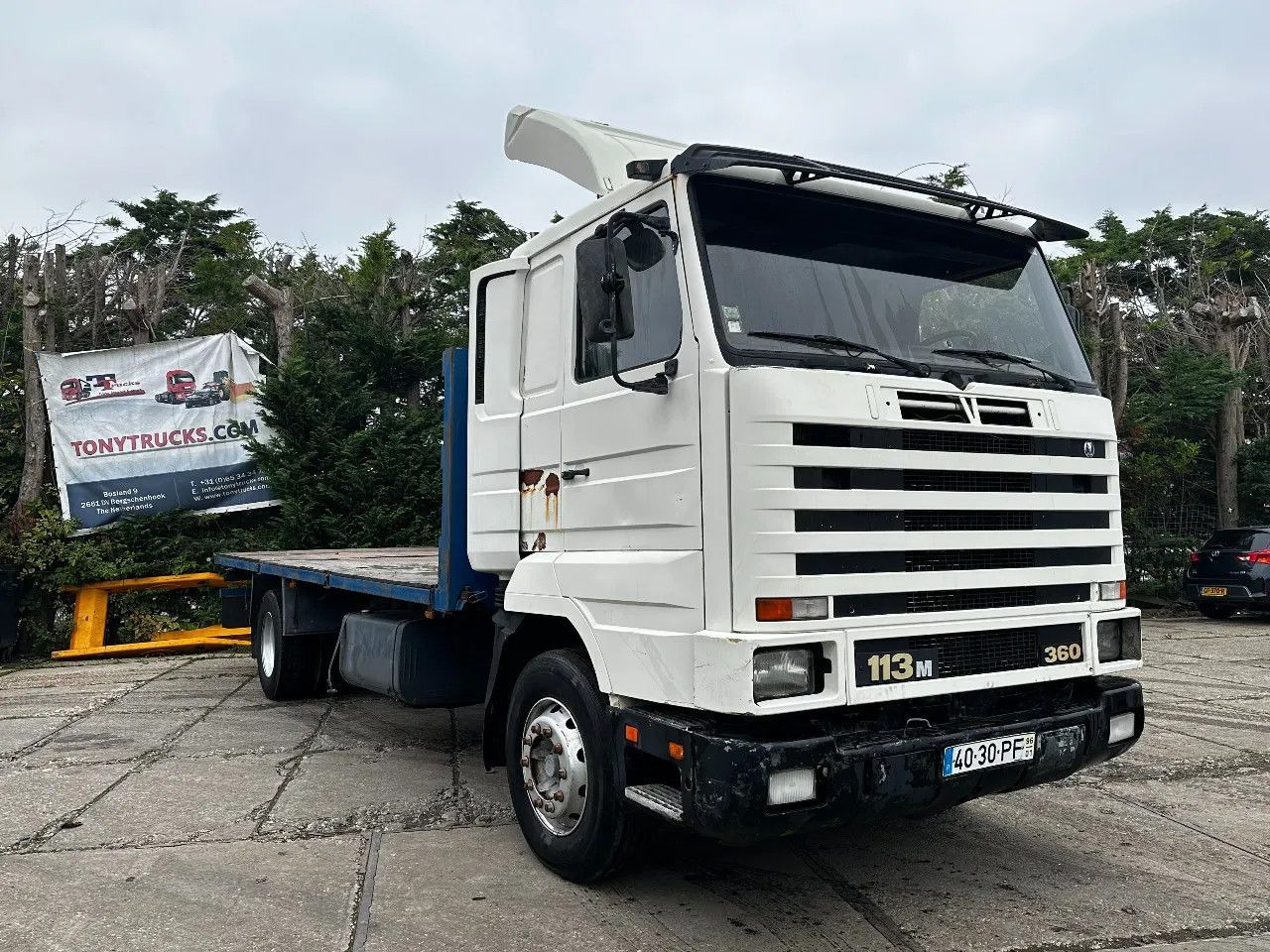 Scania P113-360 4X2 Platform Manual Gear Retarder Scania P113-360 4X2 Platform Manual Gear Retarder - Planbil: bilde 1 Scania P113-360 4X2 Platform Manual Gear Retarder Scania P113-360 4X2 Platform Manual Gear Retarder - Planbil: bilde 1