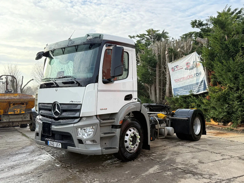 Mercedes-Benz Antos 1843 4X2 Tractor-unit Spring/Air Retarder Euro6 - Trekkvogn: bilde 2 Mercedes-Benz Antos 1843 4X2 Tractor-unit Spring/Air Retarder Euro6 - Trekkvogn: bilde 2