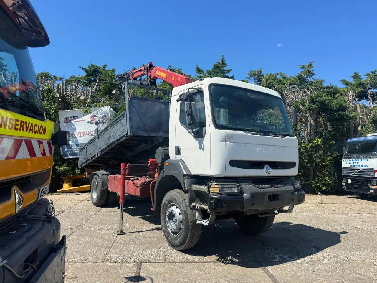 Renault Kerax 340 4X2 Tipper+Crane Spring/Spring Euro2 M - Trekkvogn: bilde 1 Renault Kerax 340 4X2 Tipper+Crane Spring/Spring Euro2 M - Trekkvogn: bilde 1