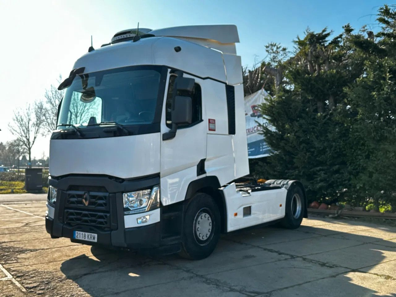 Renault T460 4X2 Tractor-unit Spring/Air PROD2019 Retard - Trekkvogn: bilde 2 Renault T460 4X2 Tractor-unit Spring/Air PROD2019 Retard - Trekkvogn: bilde 2
