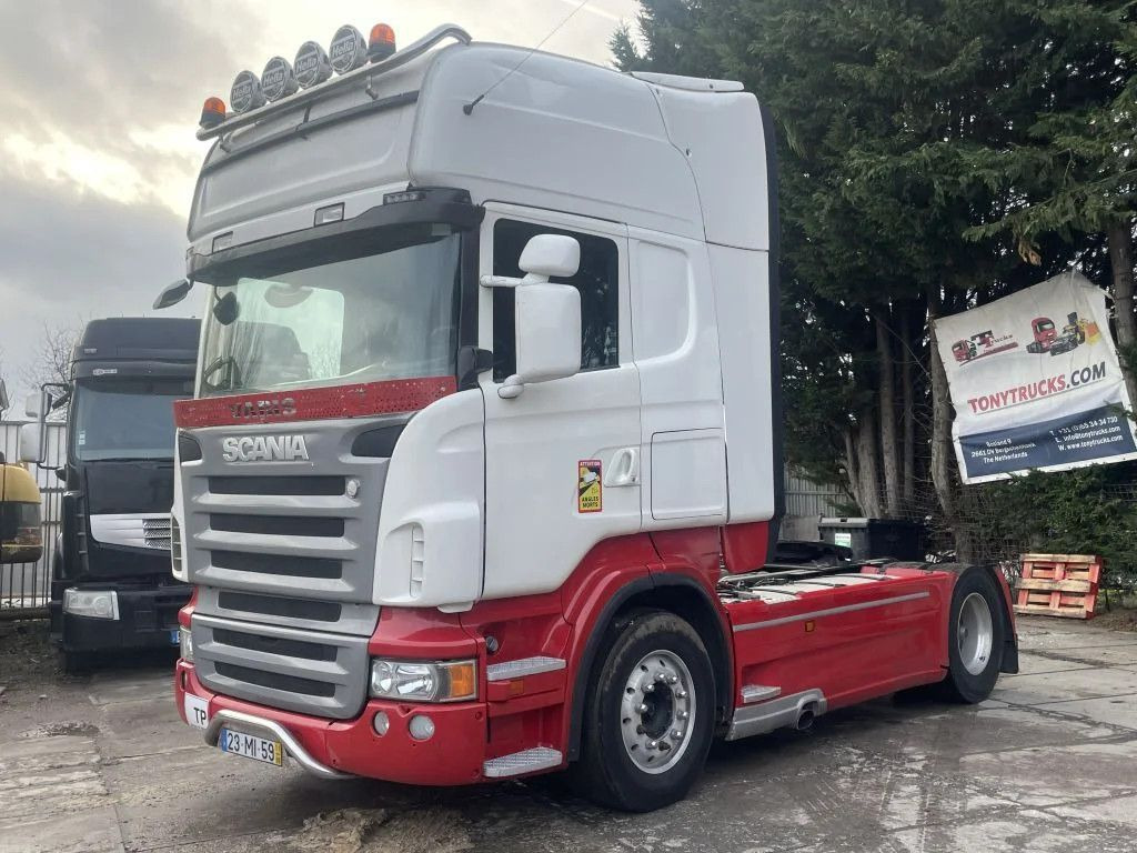 Scania R560 V8 4X2 Tractor-unit Retarder Euro5 Scania R560 V8 4X2 Tractor-unit Retarder Euro5 - Trekkvogn: bilde 2 Scania R560 V8 4X2 Tractor-unit Retarder Euro5 Scania R560 V8 4X2 Tractor-unit Retarder Euro5 - Trekkvogn: bilde 2