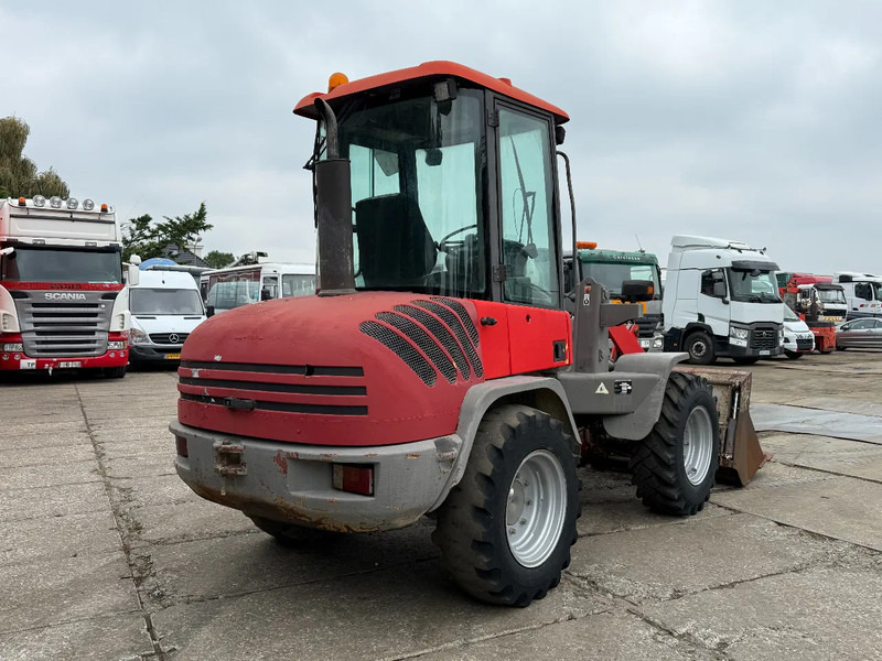 Volvo L30 WHEELLOADER OPEN BUCKET QUICK COUPLER - Hjullaster: bilde 4 Volvo L30 WHEELLOADER OPEN BUCKET QUICK COUPLER - Hjullaster: bilde 4