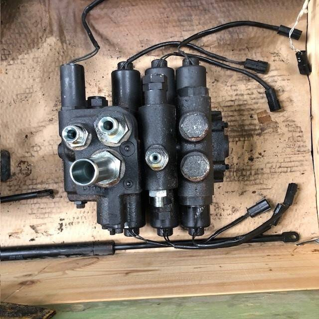 Hydraulisk ventil for Materialhåndteringsutstyr Control valve 3 V for EP18PN: bilde 8