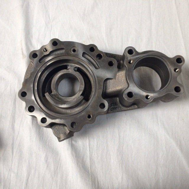 Gear Pump case assy for Caterpillar - Motor og deler for Materialhåndteringsutstyr: bilde 1 Gear Pump case assy for Caterpillar - Motor og deler for Materialhåndteringsutstyr: bilde 1