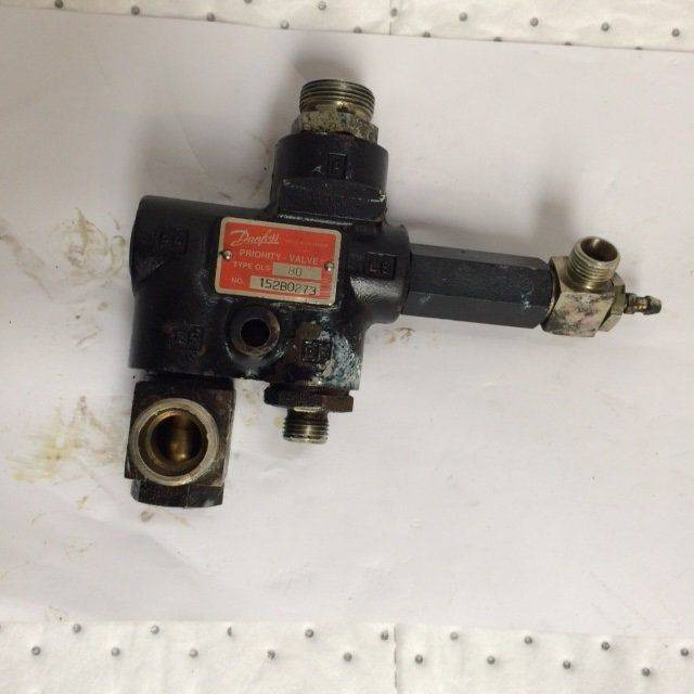 Hydraulic valve from Danfoss - Hydraulisk ventil for Materialhåndteringsutstyr: bilde 1 Hydraulic valve from Danfoss - Hydraulisk ventil for Materialhåndteringsutstyr: bilde 1
