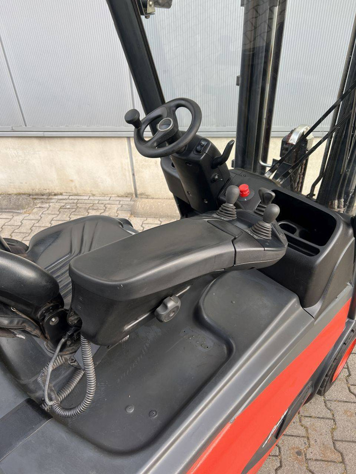 Linde E16H-02 (386) EVO - El-truck: bilde 3 Linde E16H-02 (386) EVO - El-truck: bilde 3