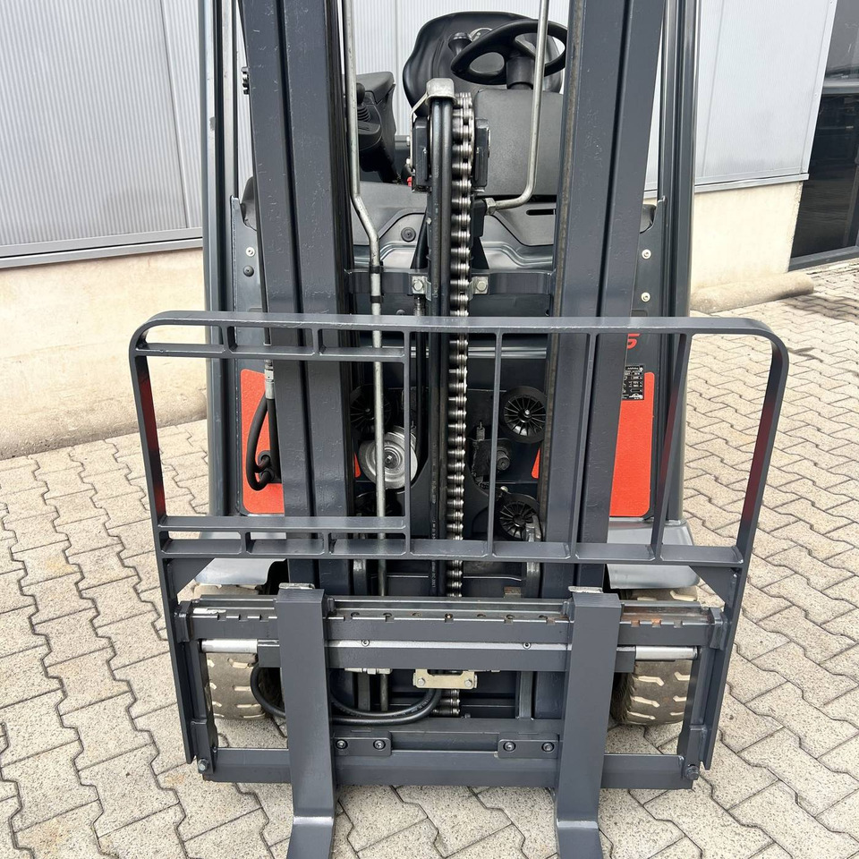 Linde E16H (386-02) EVO - El-truck: bilde 3 Linde E16H (386-02) EVO - El-truck: bilde 3