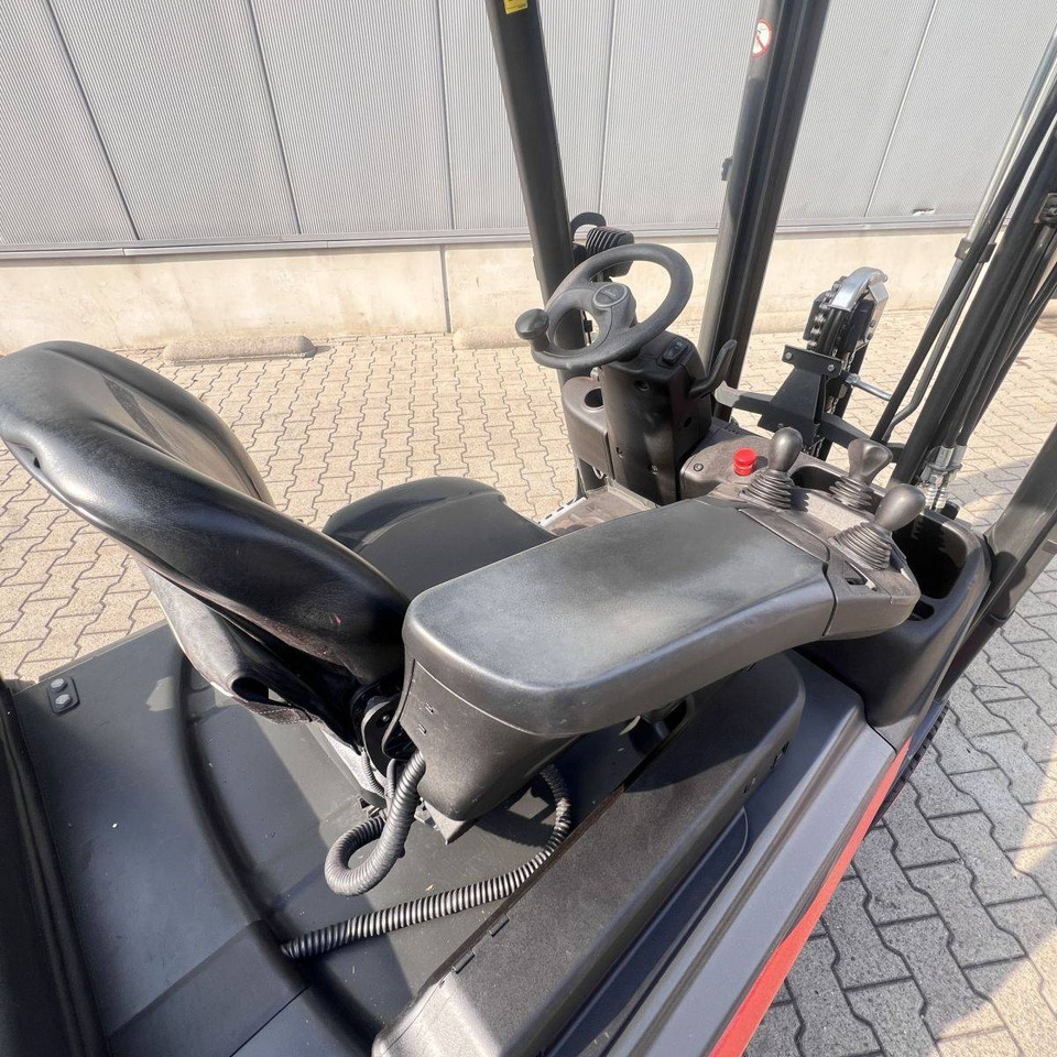 Linde E16P (386-02) EVO - El-truck: bilde 3 Linde E16P (386-02) EVO - El-truck: bilde 3