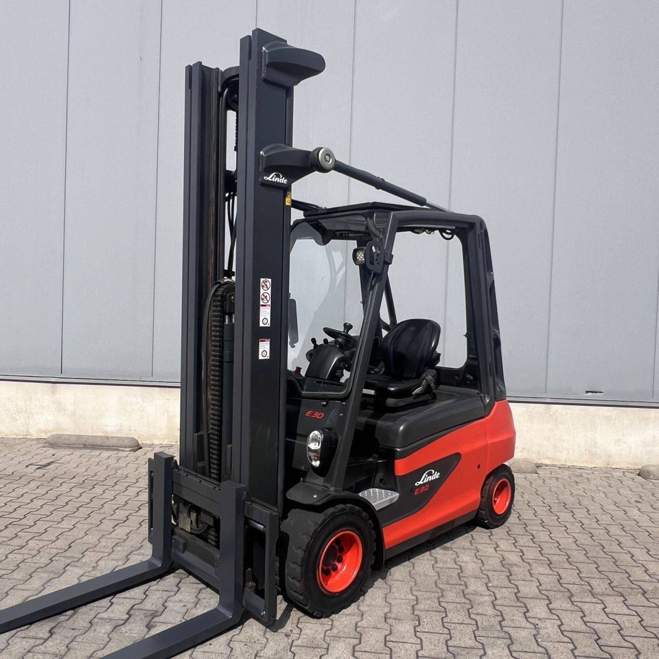 Linde E30 (387) - El-truck: bilde 1 Linde E30 (387) - El-truck: bilde 1